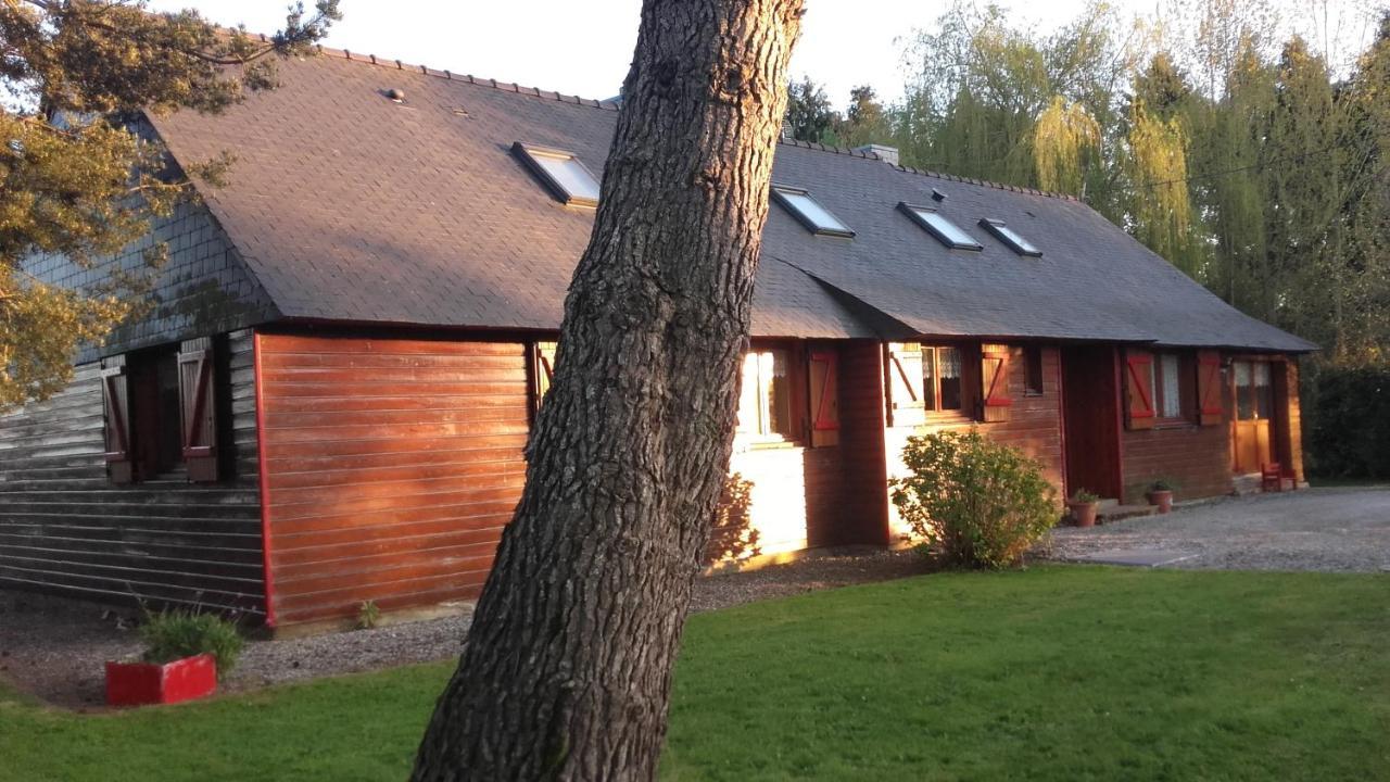 Noyal-Pontivy Chez Christine Bed & Breakfast エクステリア 写真
