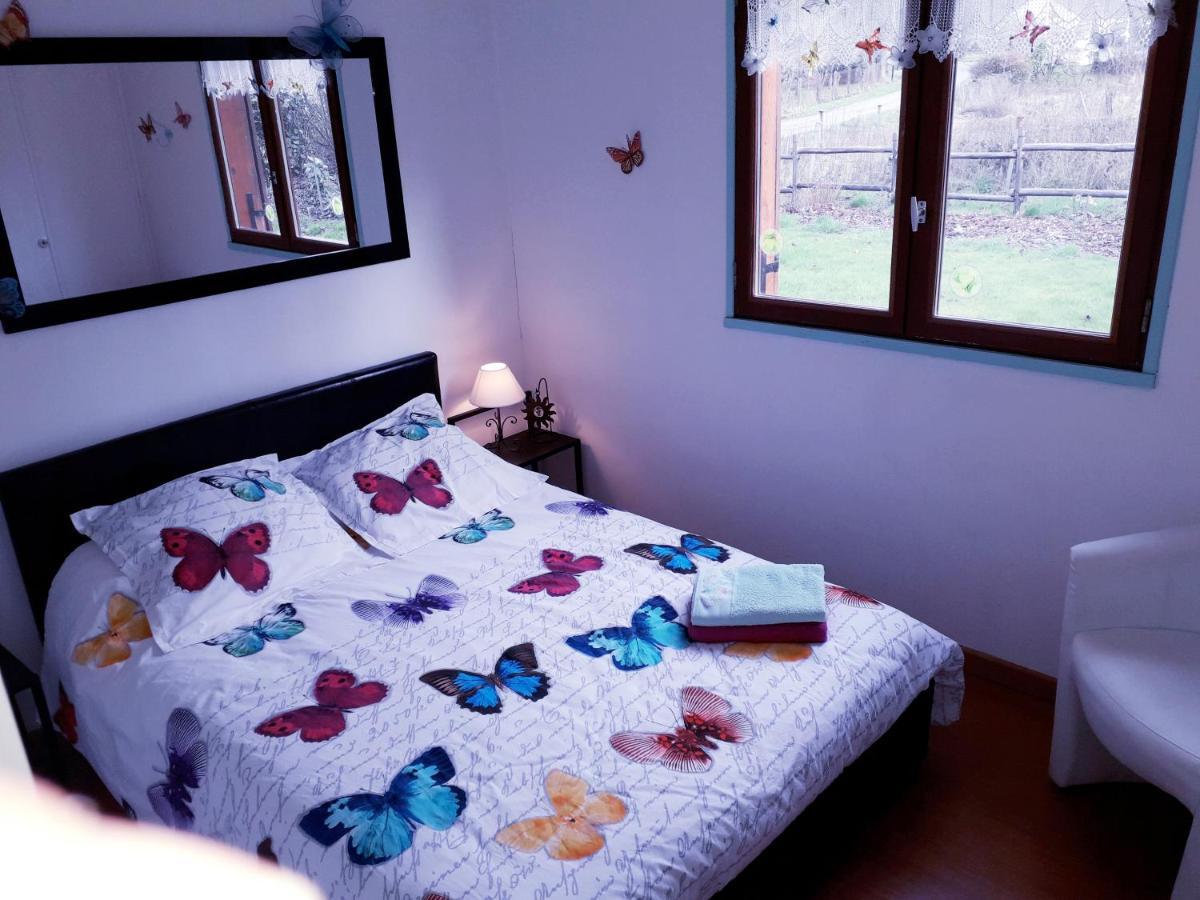 Noyal-Pontivy Chez Christine Bed & Breakfast エクステリア 写真