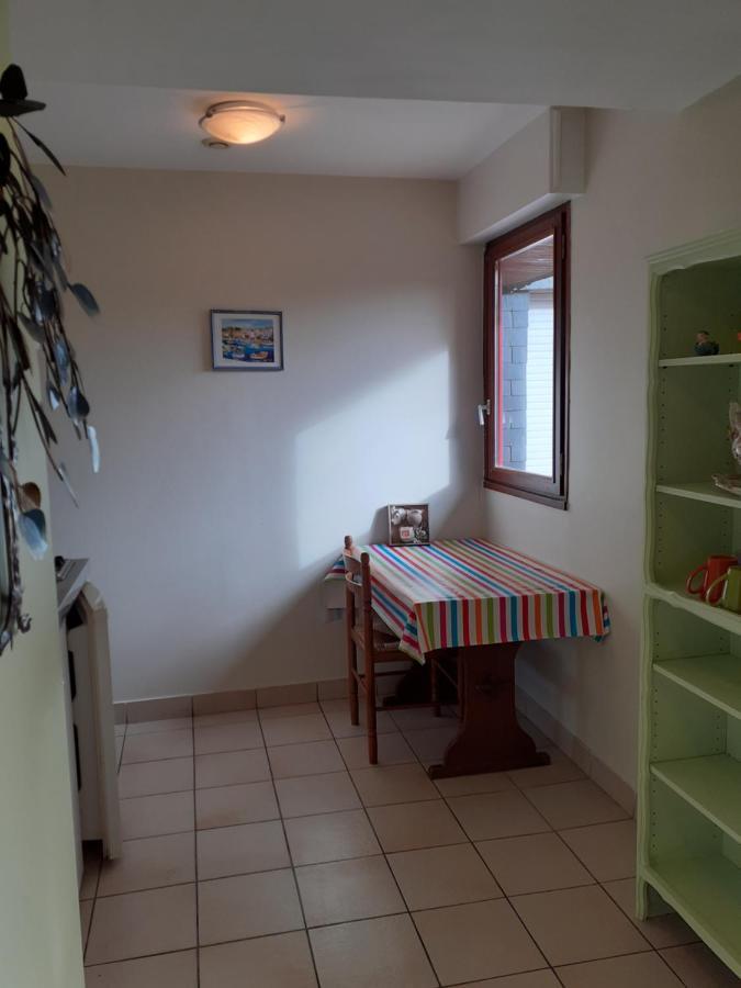 Noyal-Pontivy Chez Christine Bed & Breakfast エクステリア 写真